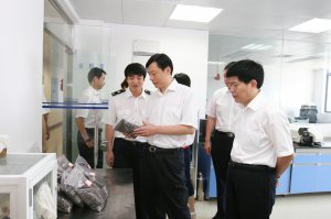 孫大偉在廈門檢查指導檢測整頓工作